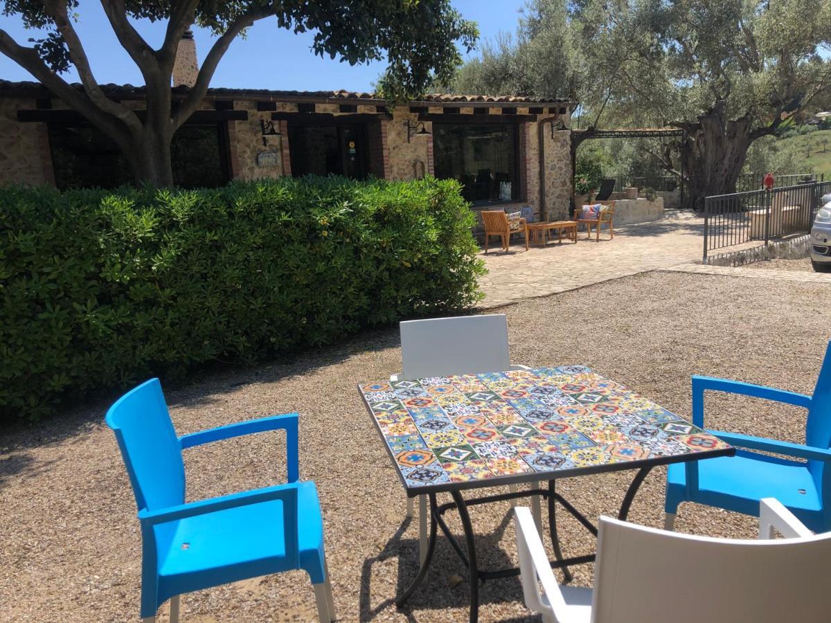 Agriturismo Roba Degli Ulivi Villa Agrigento Dış mekan fotoğraf
